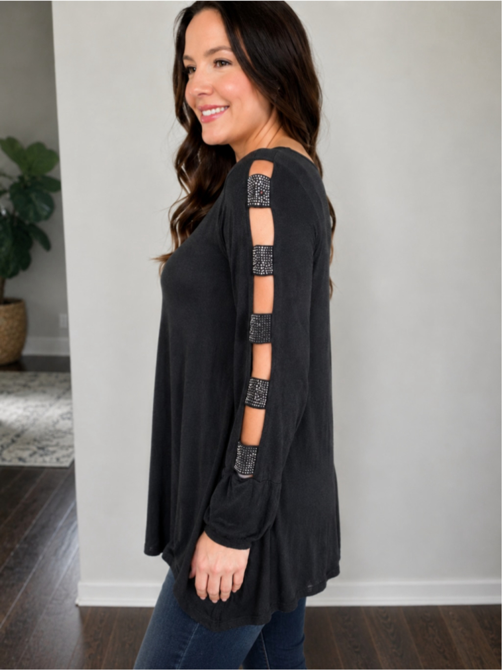 Women's Unbranded Long Sleeve Rhinestone Cutout Top Black Size L